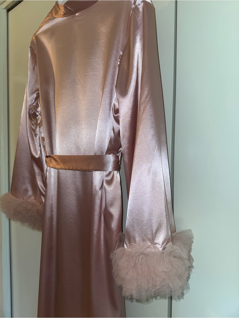 Pink Satin Robe with Ruffle Cuff NWT - Picture 3 of 9